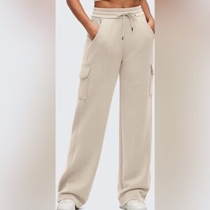 Zara Cream Wide Leg Cargo Pants